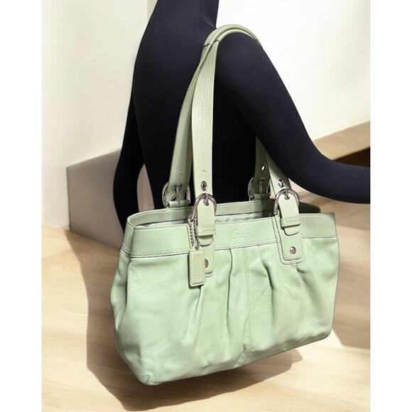 Coach F13733 Soho Pleated Leather Carryall Bag - Picture 7 of 16